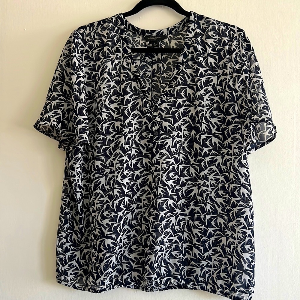 Banana Republic blouse